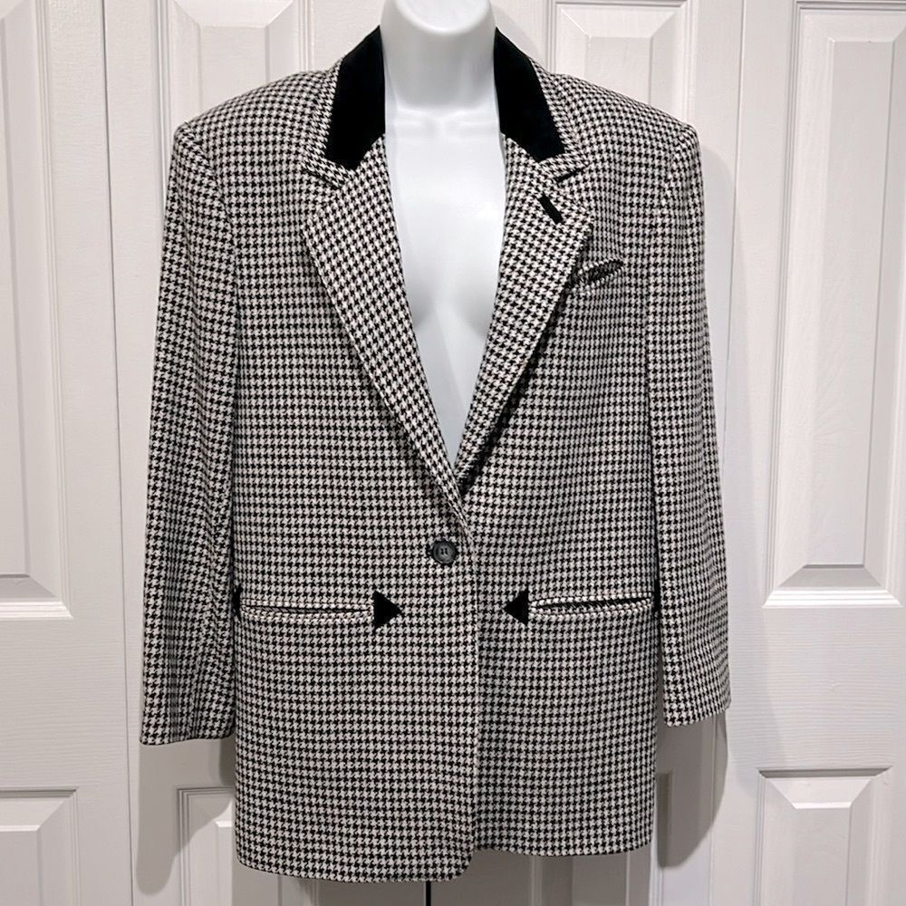 Vintage Black and White Houndstooth‎ Wool Blend Blazer Size 7/8